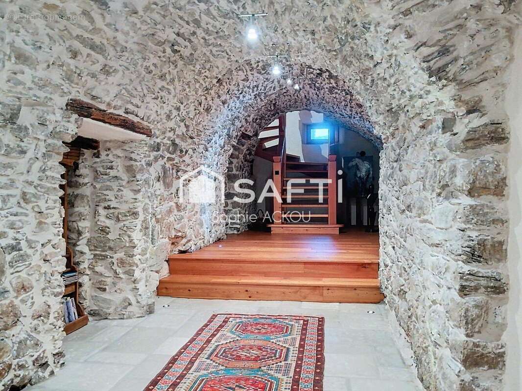 Photo 2 - Maison à CHATEAUROUX-LES-ALPES