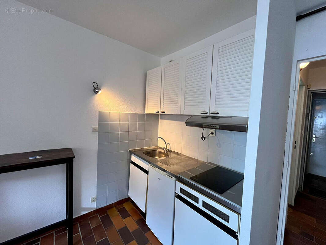 Appartement à SAINT-CYR-SUR-MER