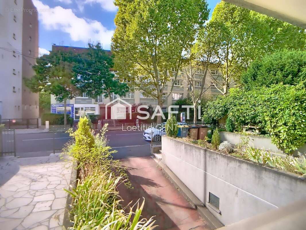 Photo 8 - Appartement à COLOMBES