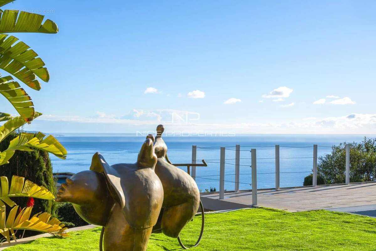 Maison à ROQUEBRUNE-CAP-MARTIN