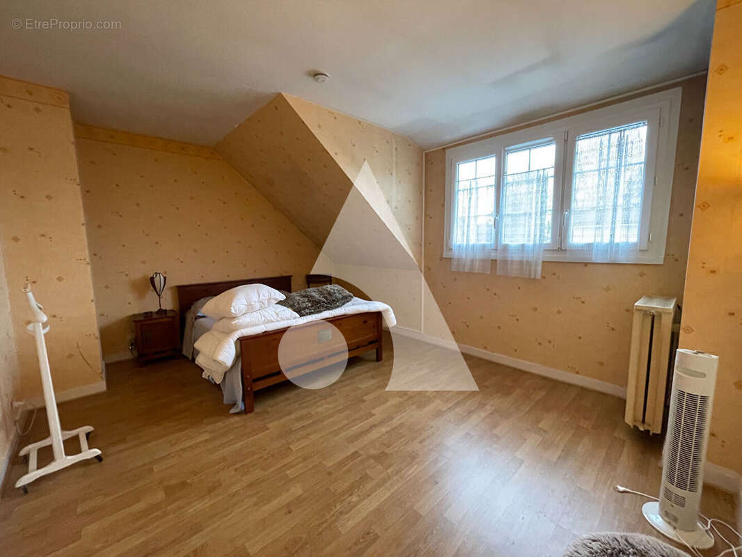 Maison à SUCY-EN-BRIE