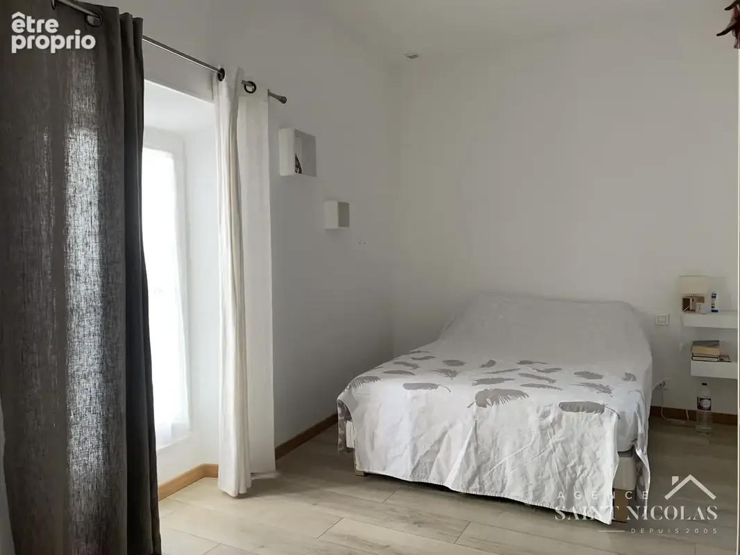 MEULAN CENTRE, maison de ville avec cour et garage, appartement type LOFT de 174 m2 et studio 40m2 - photo 11