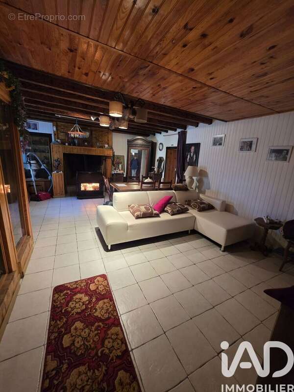 Photo 7 - Maison à LE DONJON