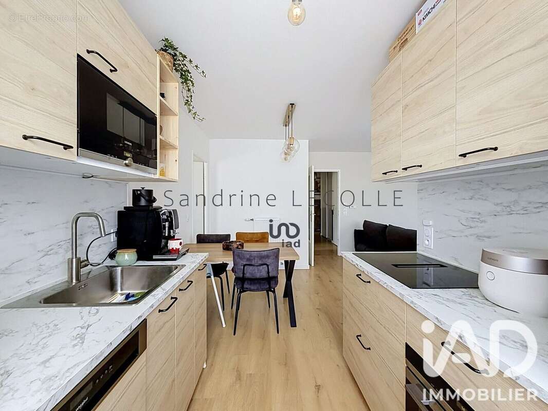 Appartement 73 m² à Chessy  - photo 9