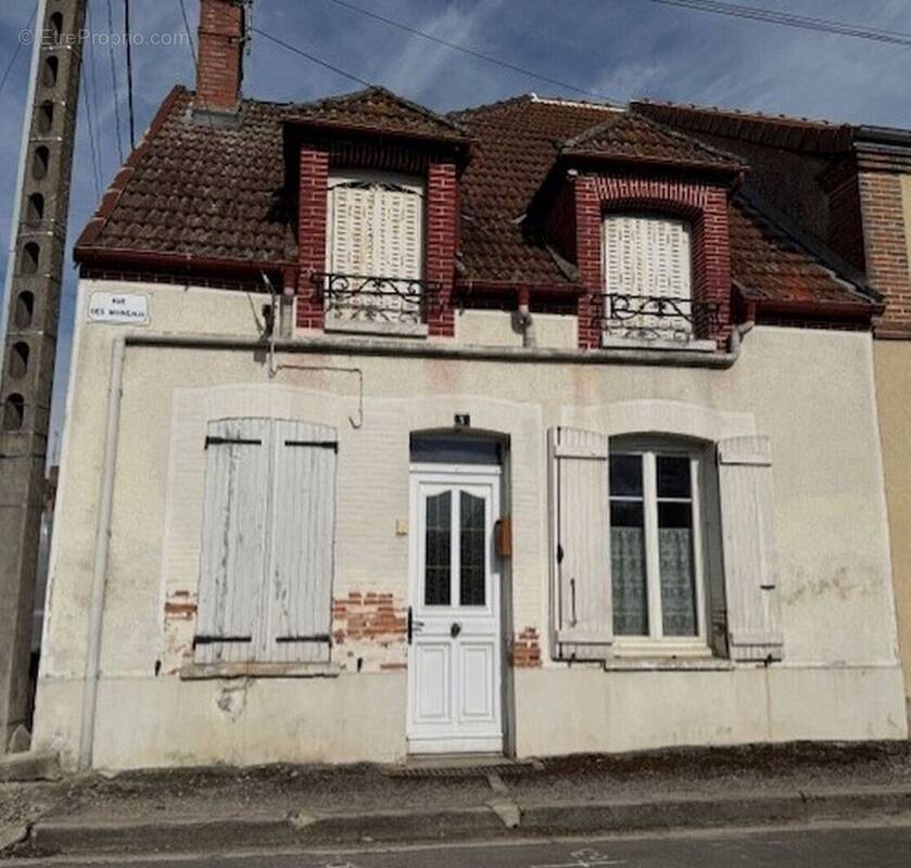 Maison à CHANTEMERLE