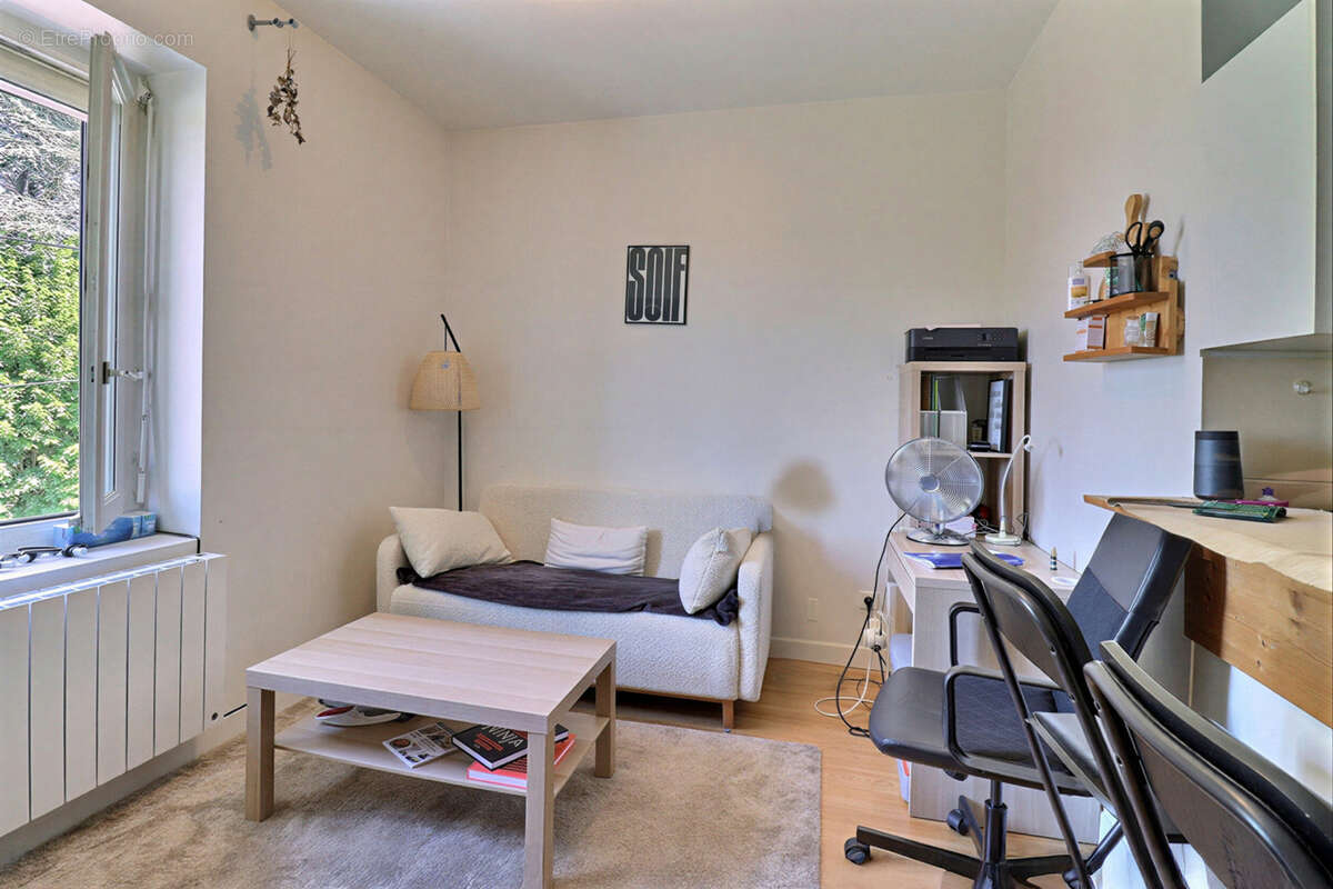 Appartement à OULLINS