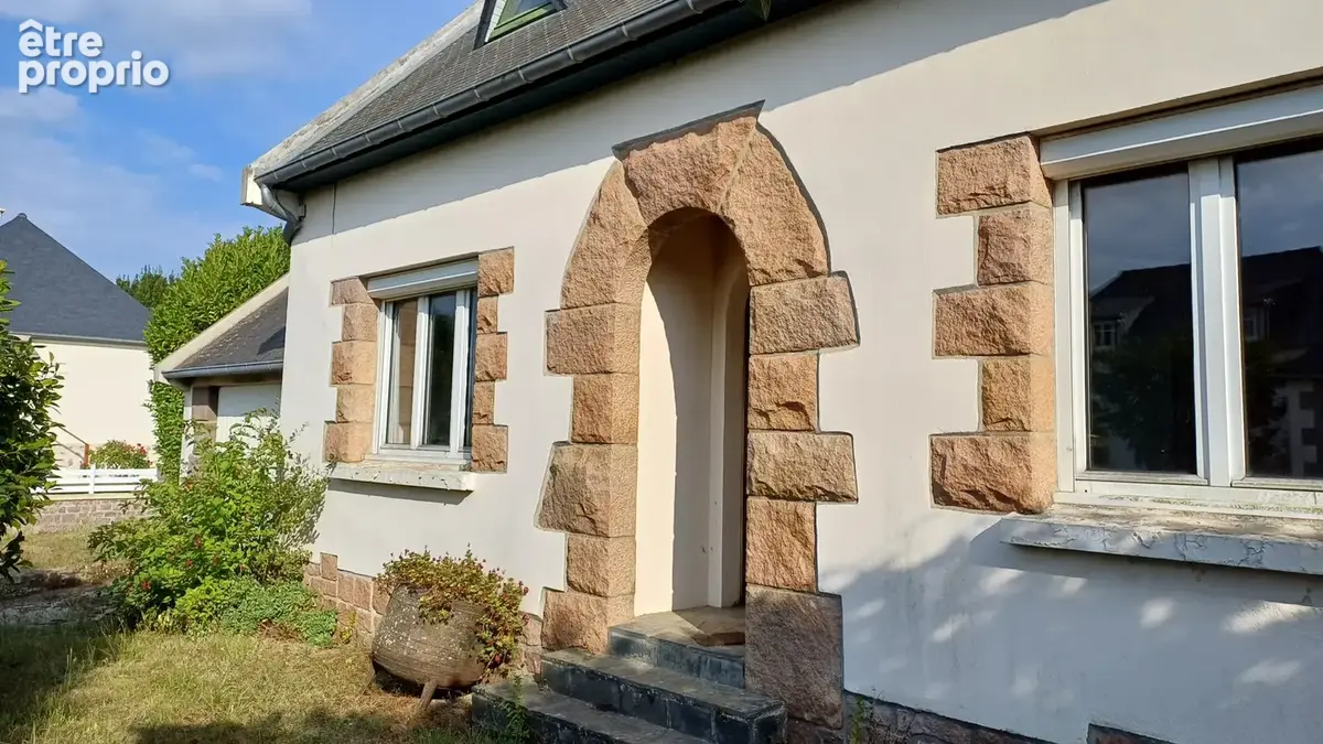 Maison à PLEUMEUR-GAUTIER