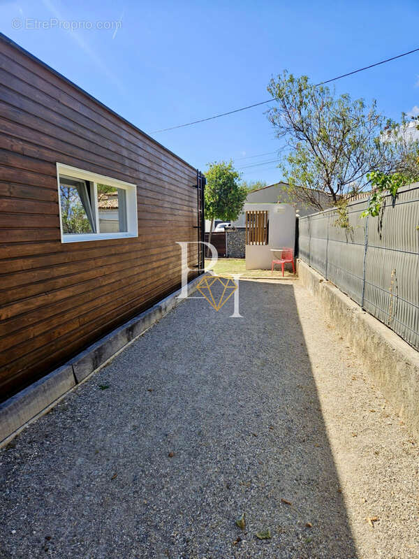 Maison à CARROS