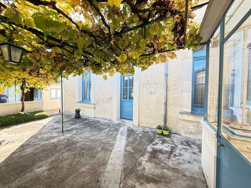 Maison à CHATELLERAULT