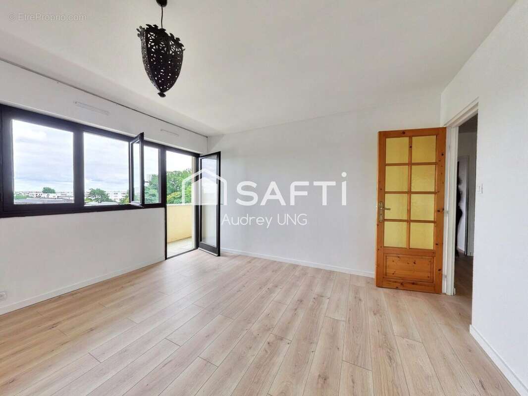 Photo 9 - Appartement à LORMONT