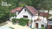 Maison à SAINT-PIERRE-DE-CHIGNAC