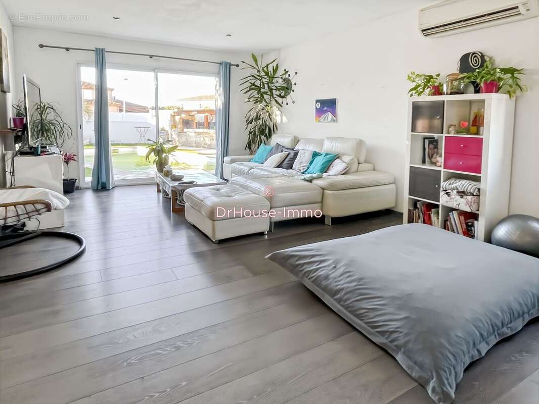 Maison à VILLEVEYRAC