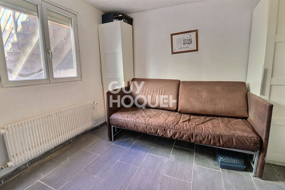 Appartement à AUBERVILLIERS