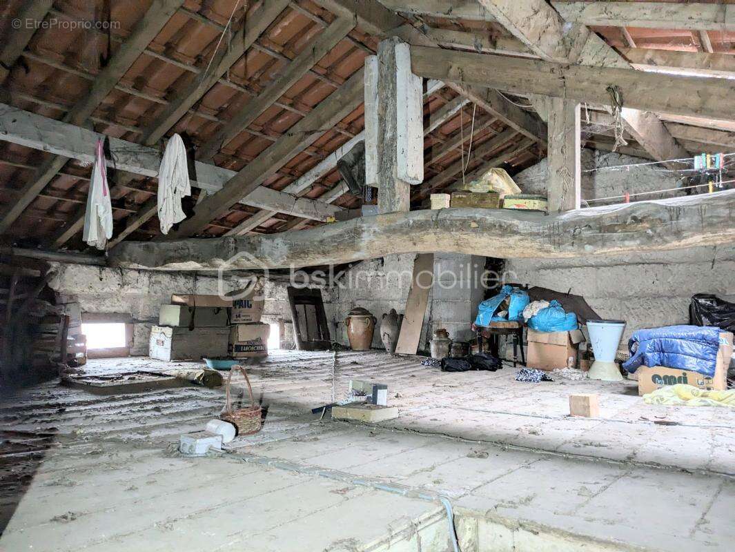 Maison à rafraichir de 84m2 - photo 3