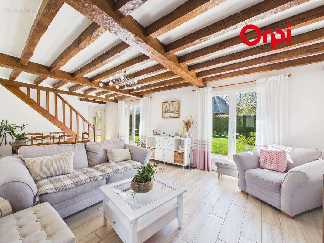Maison à BERNAY