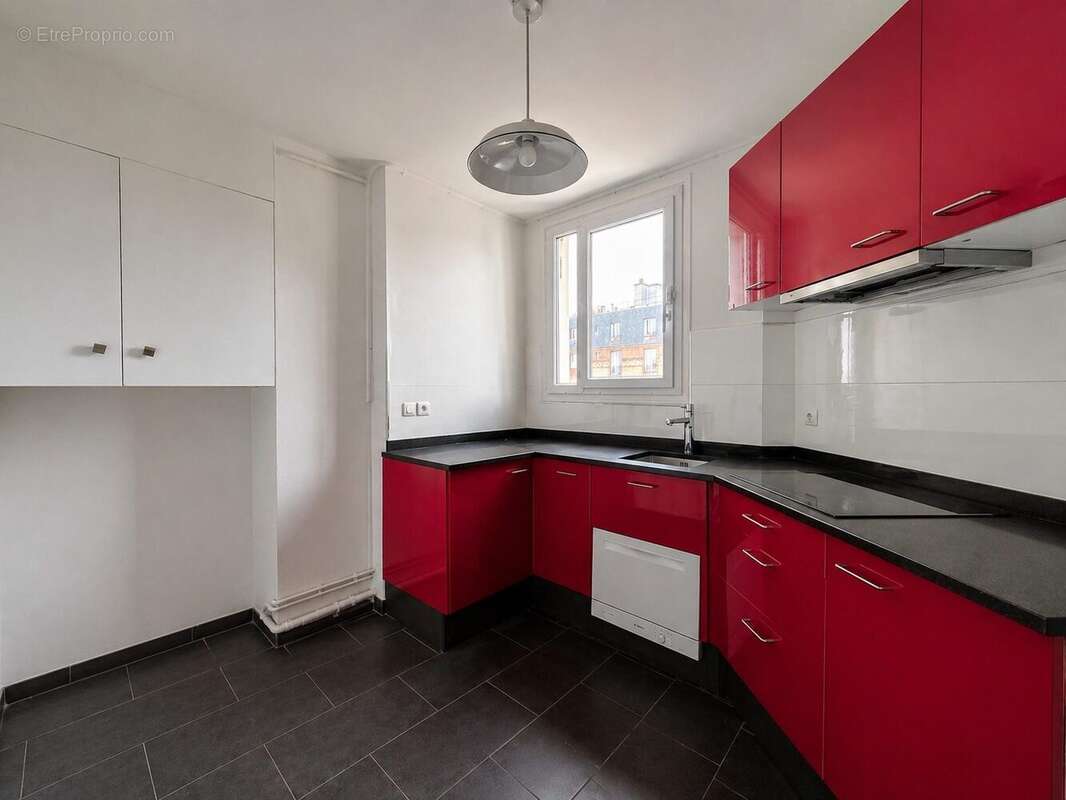 Appartement à PARIS-11E