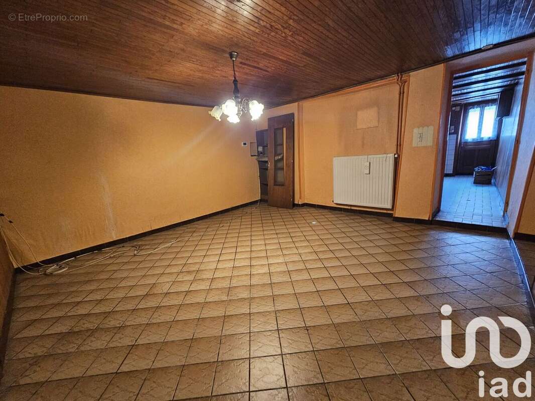 Photo 4 - Maison à CONFLANS-SUR-LANTERNE