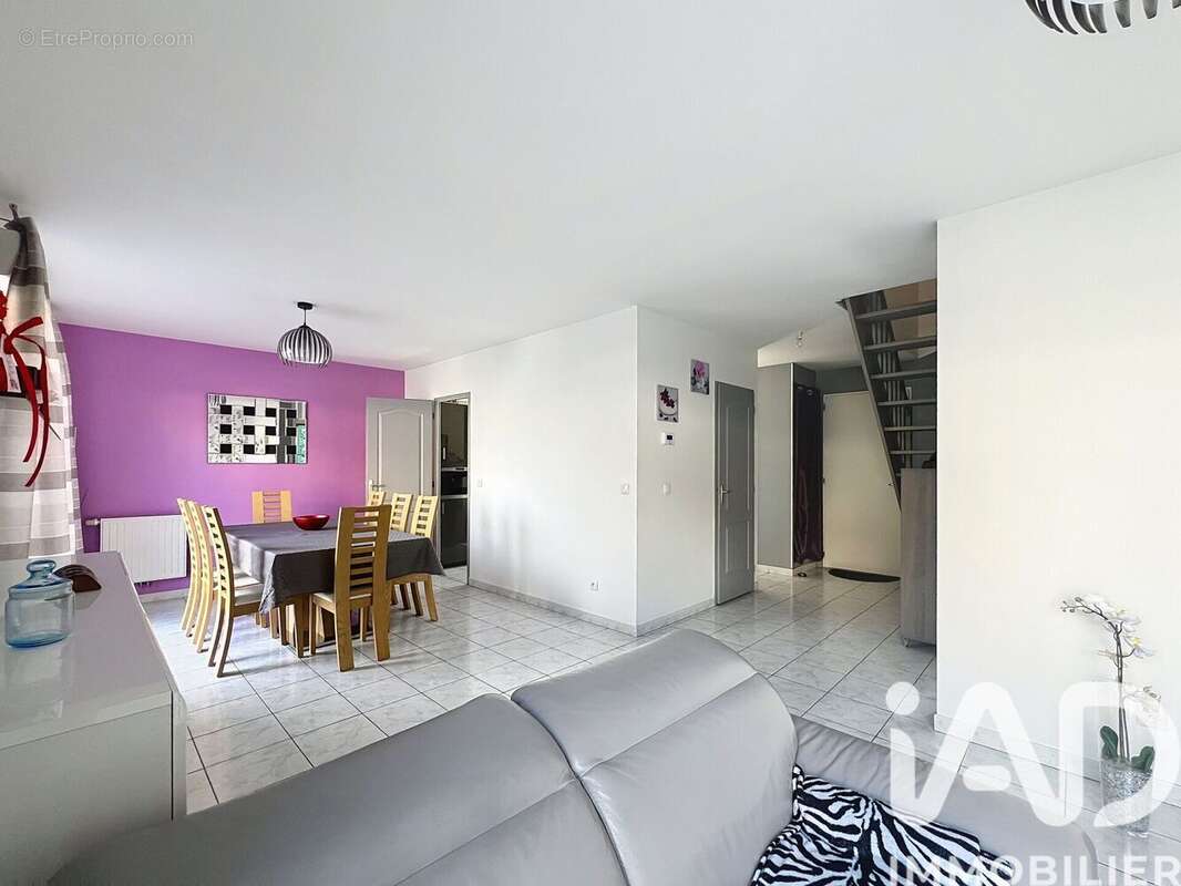 Maison 123 m² à Neufmoutiers-En-Brie  - photo 5