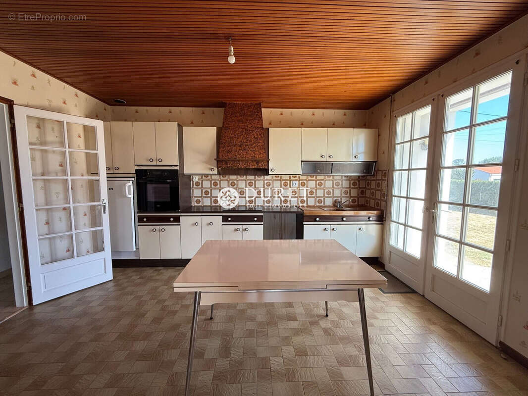 Maison 114 m² à Saint-Hilaire-De-Riez  - photo 5