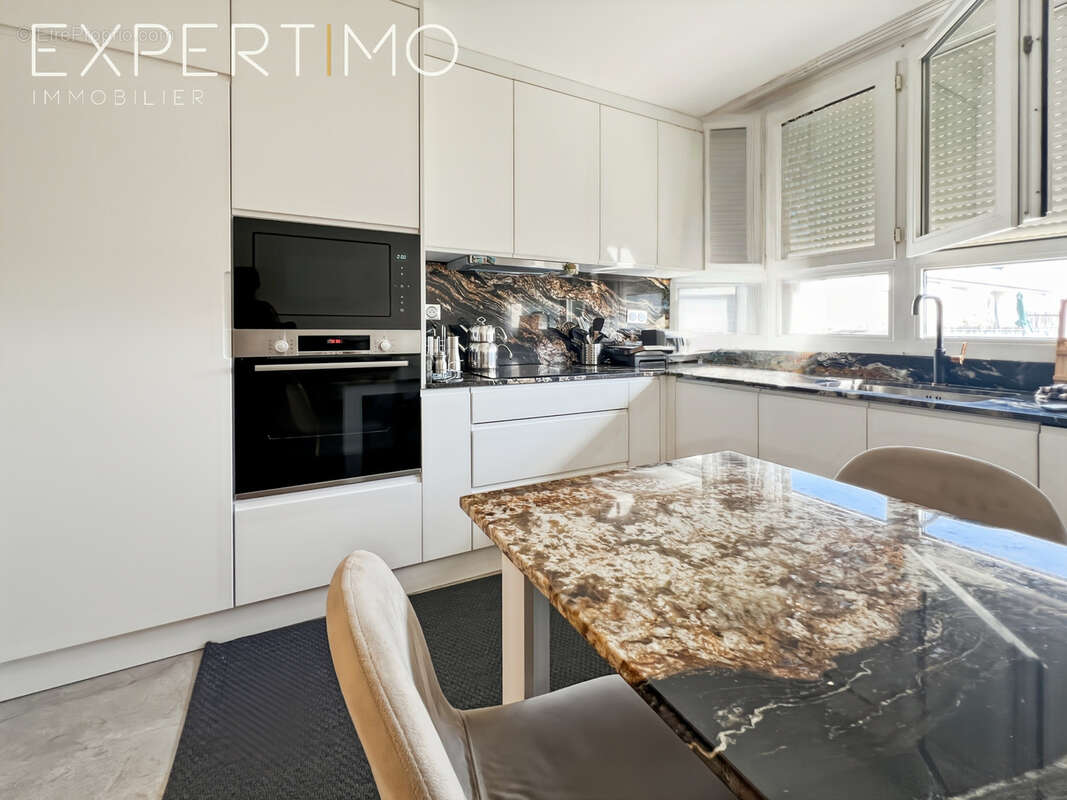 Appartement à SAINT-MICHEL-SUR-ORGE