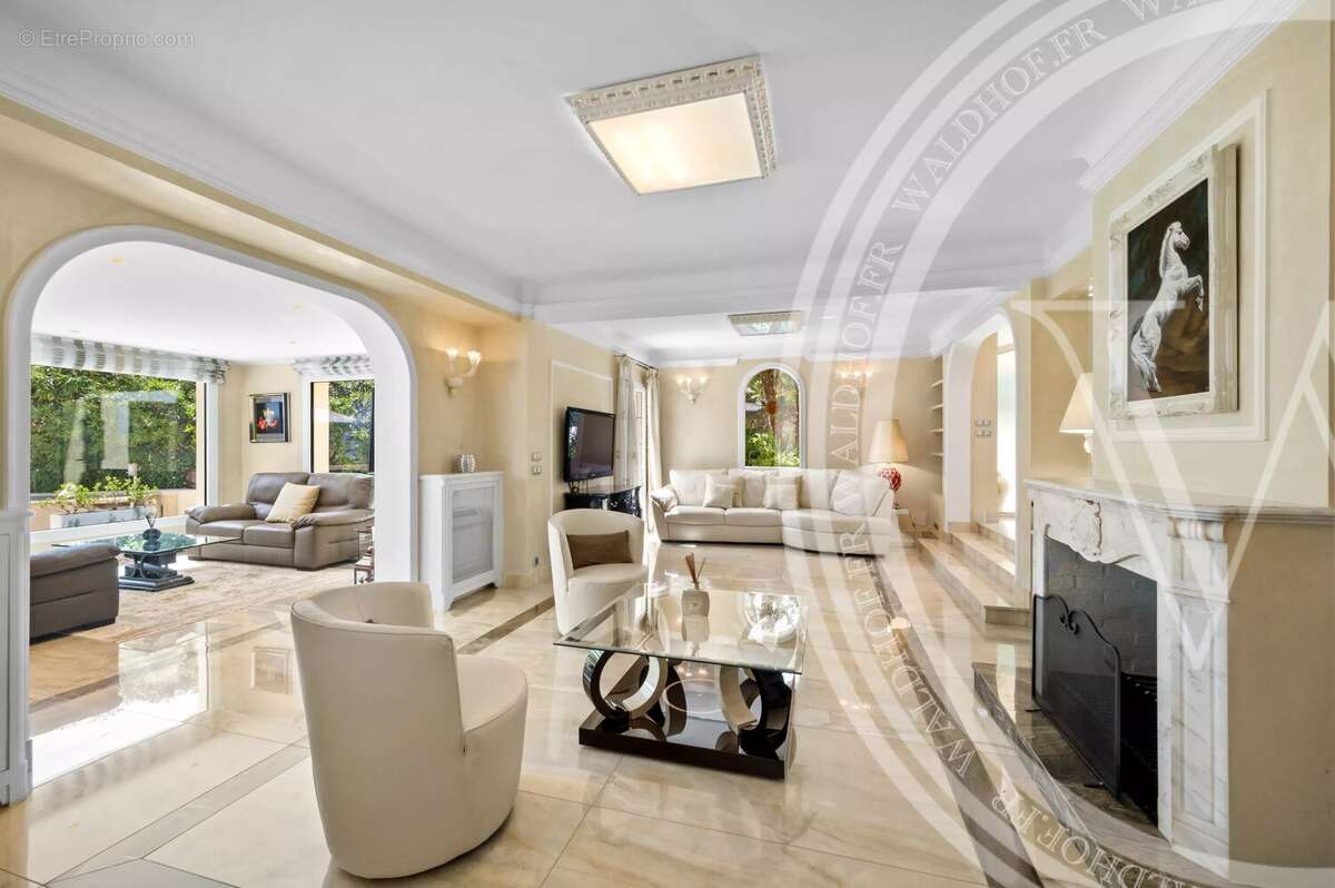 Proche Monaco – Villa d’Exception avec Vue Mer - photo 3