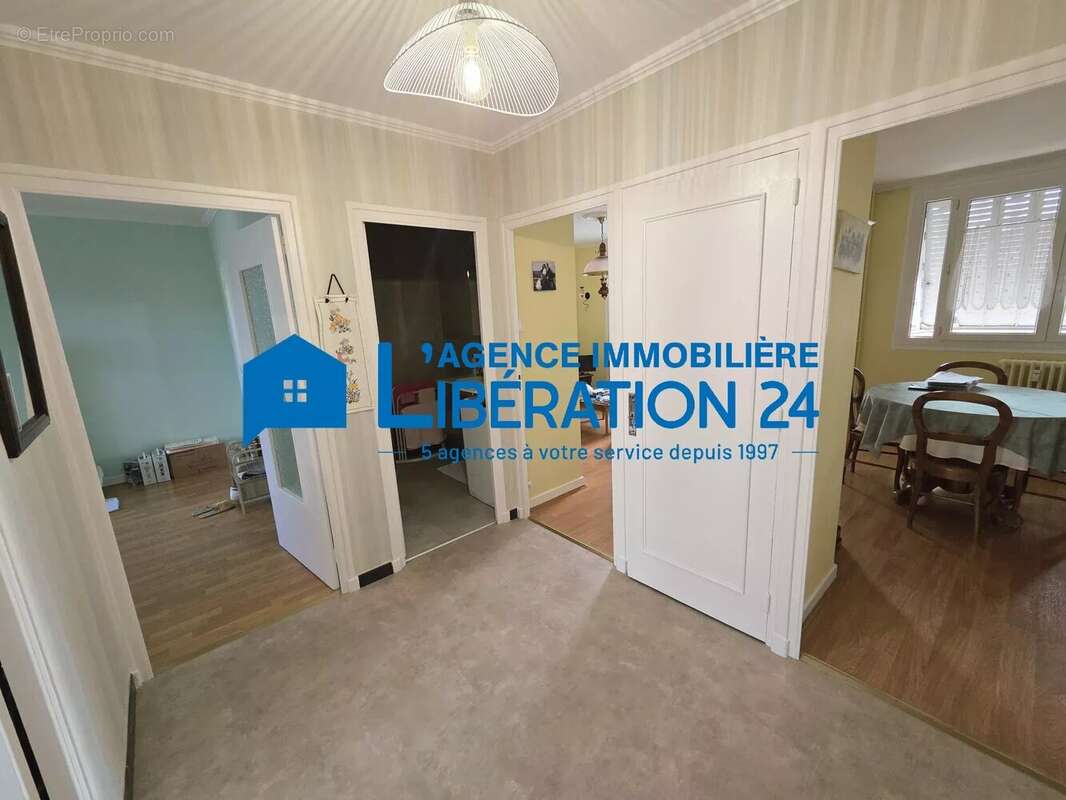 appartement F3 de 78 m² - photo 5