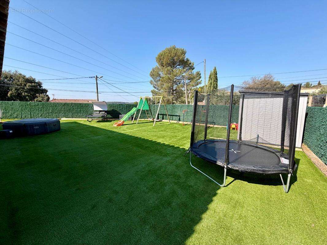 Maison à TRANS-EN-PROVENCE