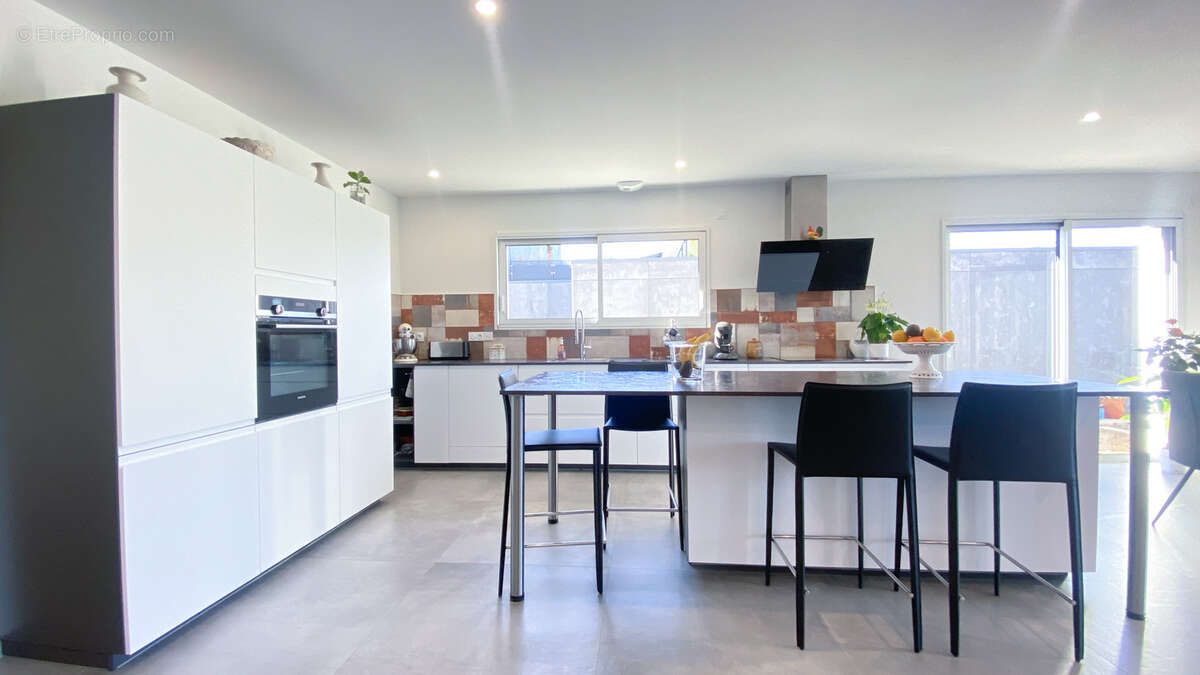 Maison à SAINT-VINCENT-SUR-JARD