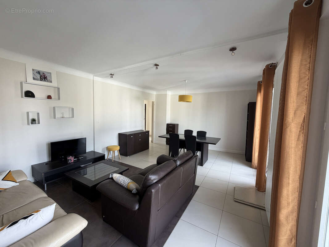 Appartement à THONON-LES-BAINS