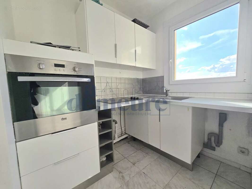 Appartement à ISSY-LES-MOULINEAUX