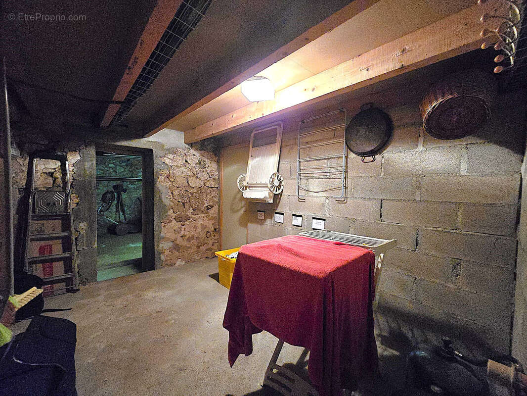 Maison à FUMEL