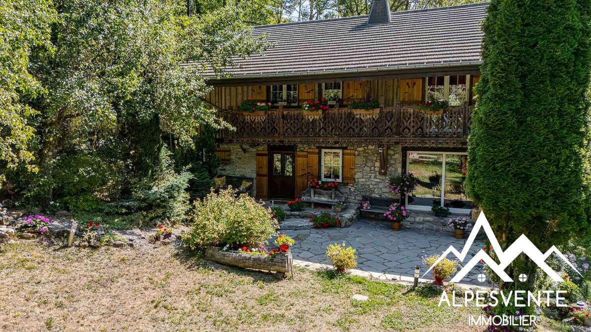 avendre_ferme_seytroux_caractère_alpesvente 