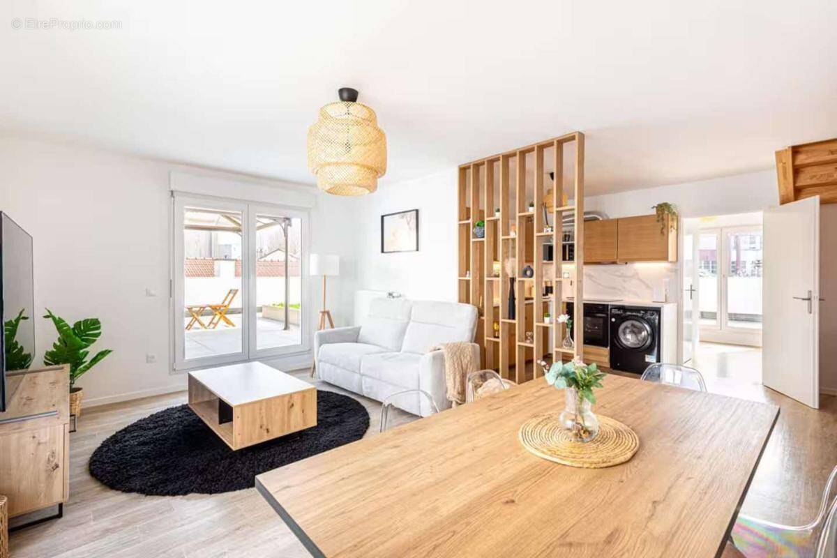 Appartement à ROMAINVILLE