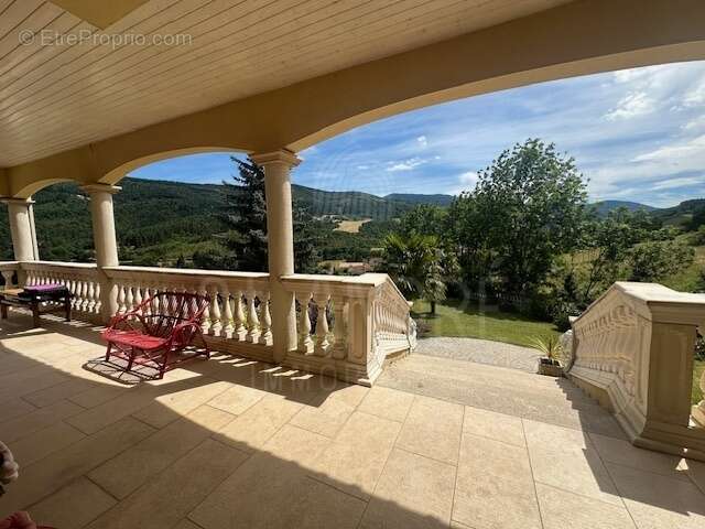 Maison à SAINT-VALLIER