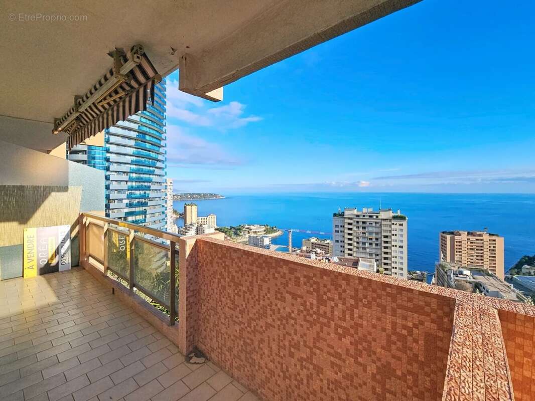 Appartement à BEAUSOLEIL