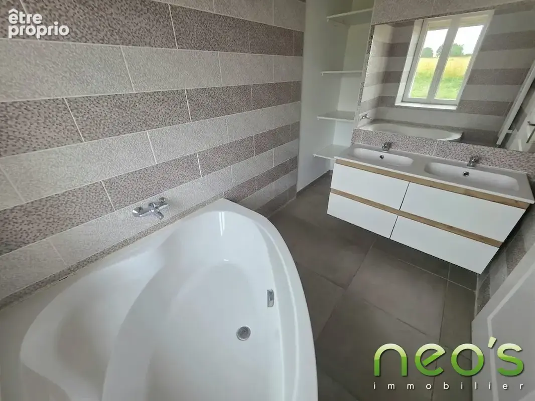 Maison 7 pièces 190 m² à vendre à Le Puiset-Dore (49600) - photo 8