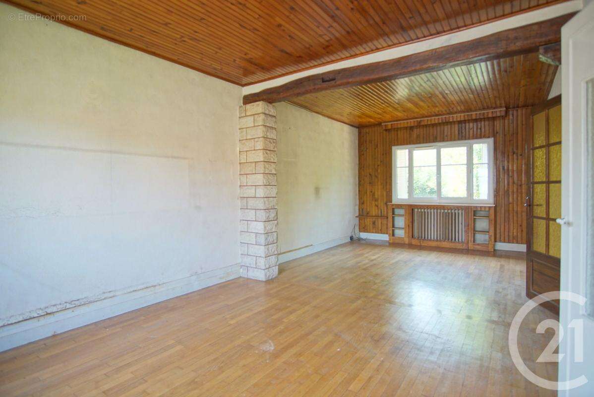 Maison à BONNEUIL-SUR-MARNE