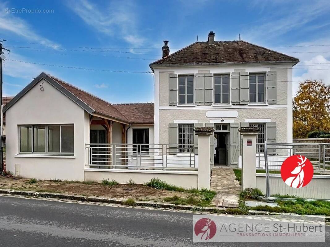 Maison à ACHERES-LA-FORET