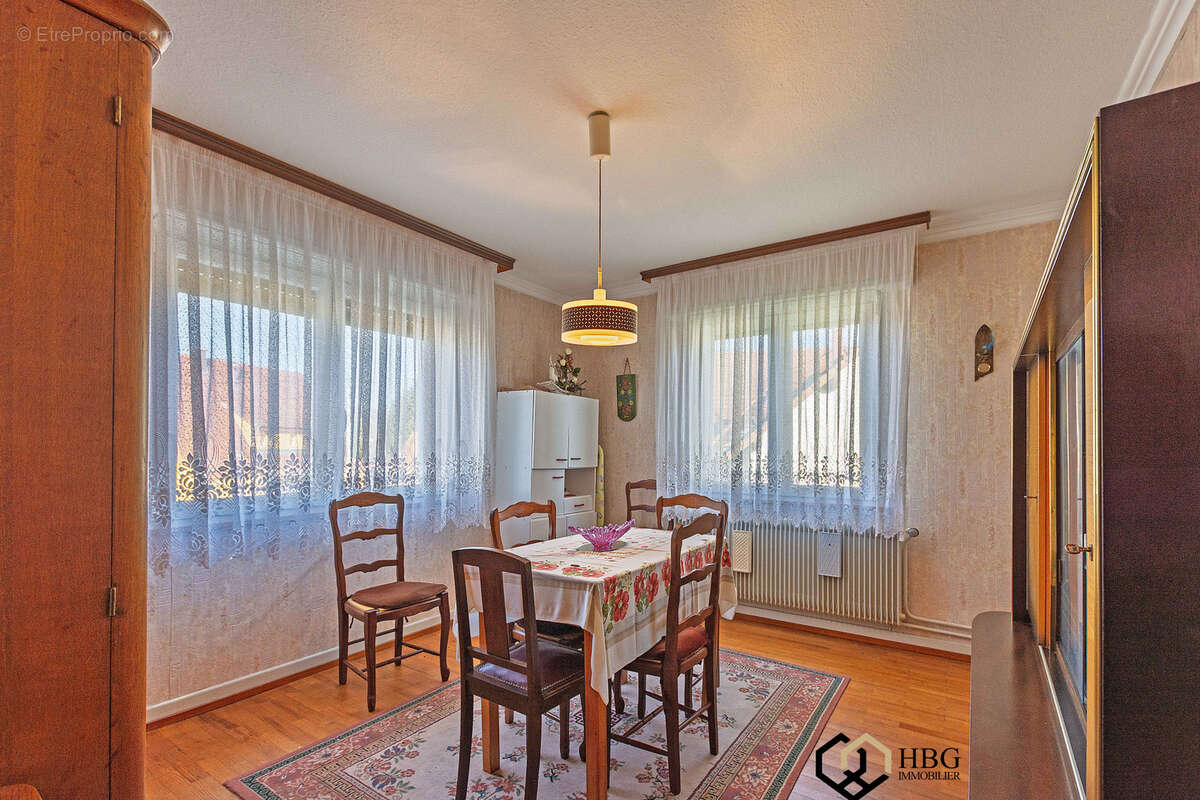 Maison à OBERHOFFEN-SUR-MODER