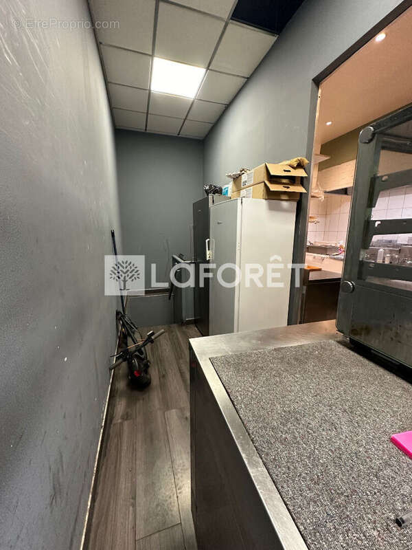 Commerce à CORBEIL-ESSONNES