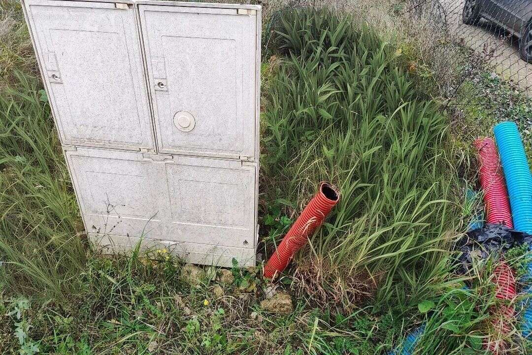 Terrain à MAINVILLIERS