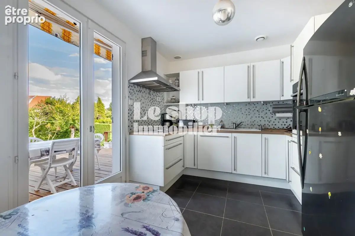 Maison 5 pièces 118 m² à vendre à Saint-Yrieix-La-Perche (87500) - photo 5