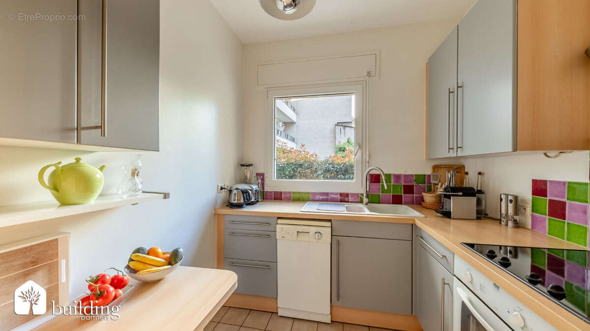 Appartement à LEVALLOIS-PERRET