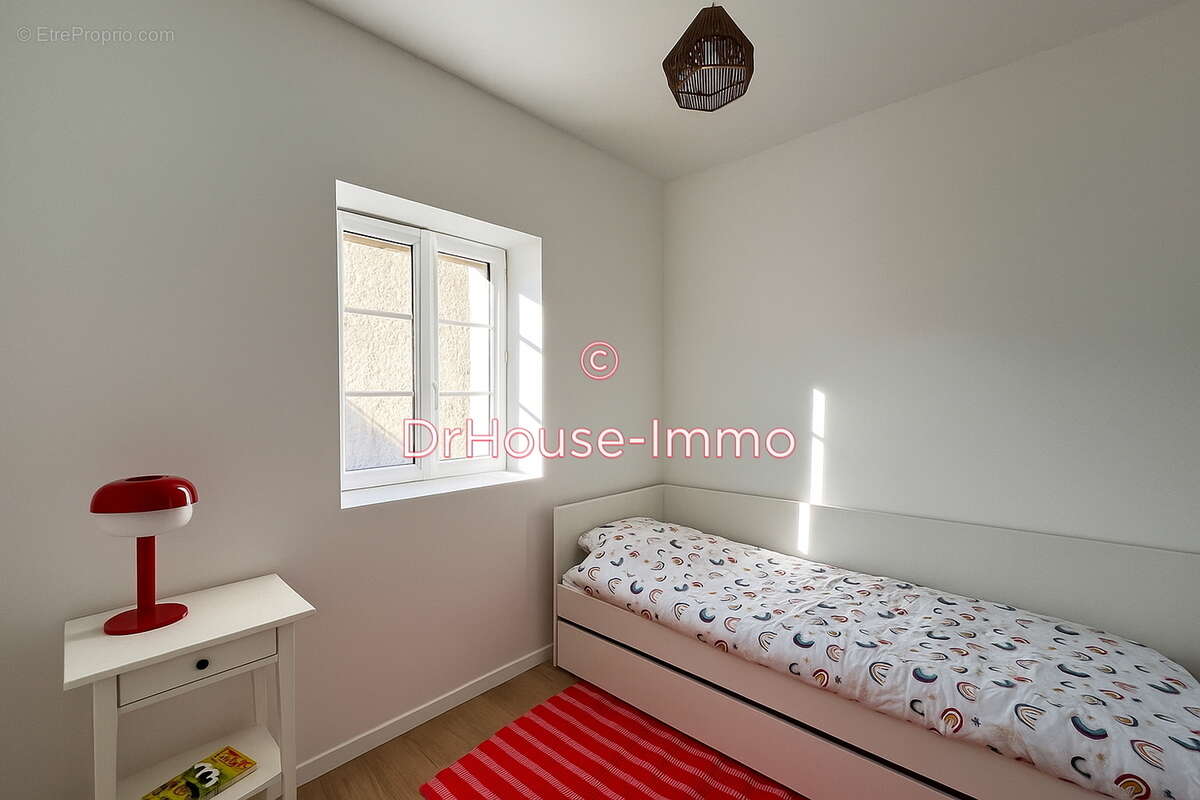 Maison à FONTENAY-PRES-VEZELAY