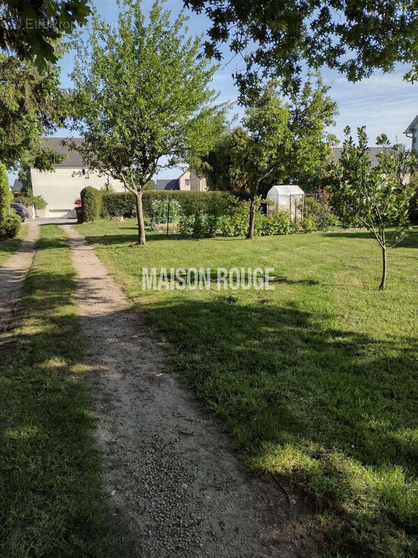 Terrain à PLOUER-SUR-RANCE