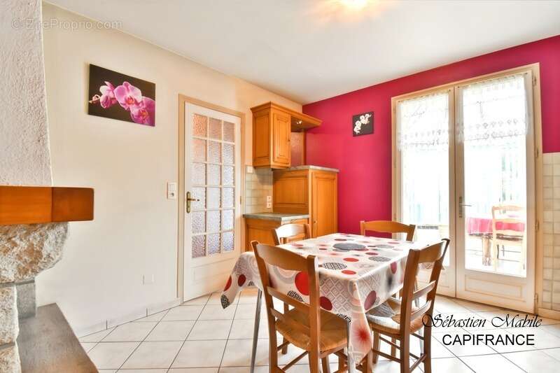 Maison à ROZ-SUR-COUESNON