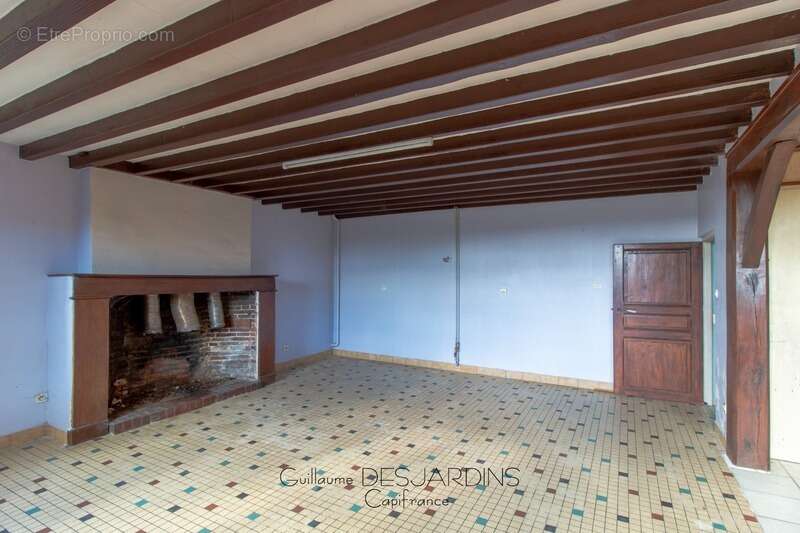 Maison à MOULINS-LA-MARCHE