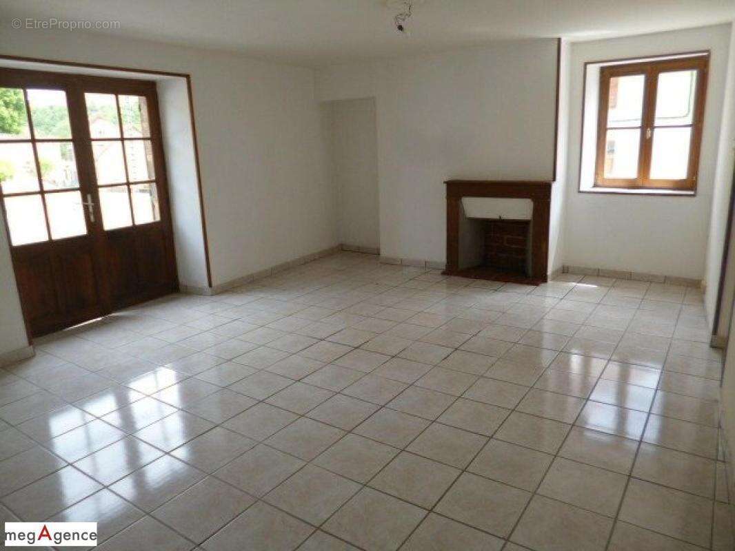 Vends 2 maisons, 140 m² dans village - photo 2