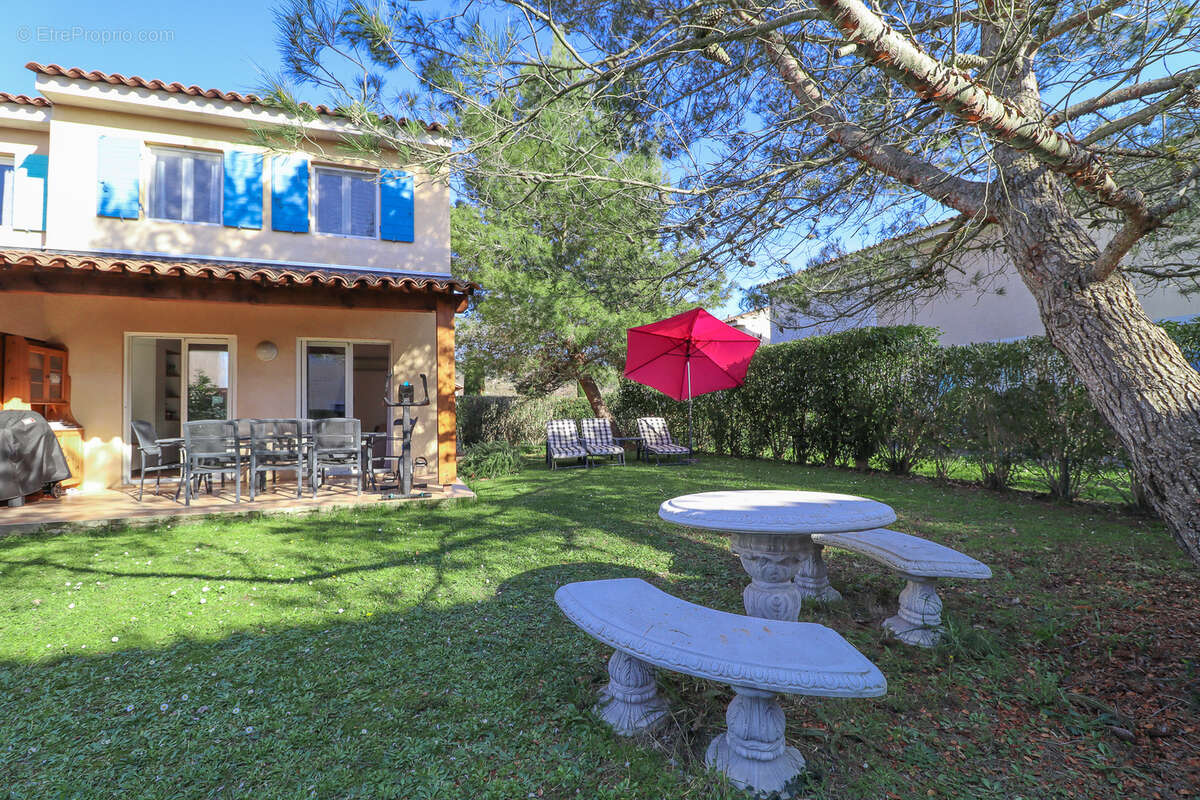 Maison à MONTAUROUX