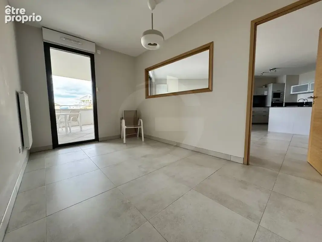 SÈTE  T4 avec grande terrasse - photo 8